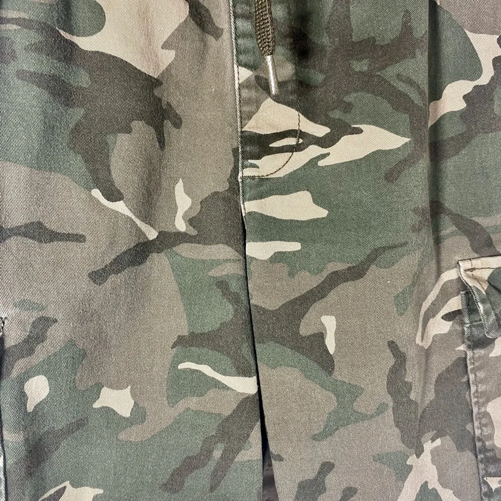 Old Navy Green Camouflage Shorts